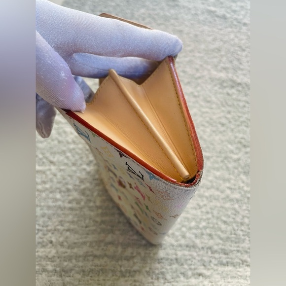 LOUIS VUITTON Takashi Murakami Wallet w/Chain, Box, Dust Bag & Gift Bag. EUC - Picture 14 of 17